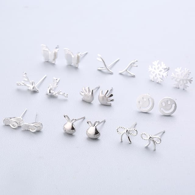 Universal earrings, silver needle, simple and elegant design, 925 sample