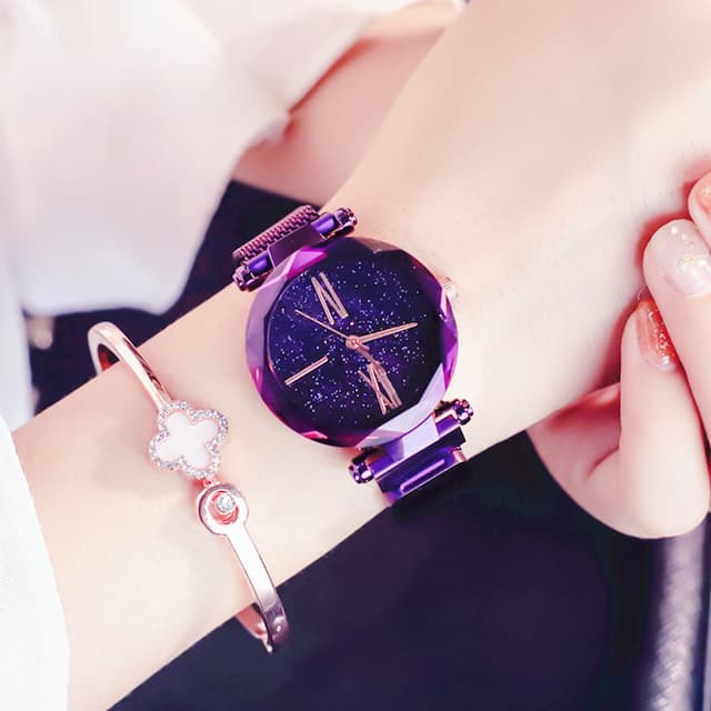 Strong magnet, fashionable trend waterproof starry sky, women's watch, Korean style, simple and elegant design, internet celebrity, 2018, new collection